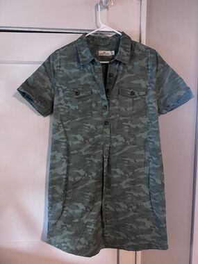 Vineyard Vines Olive Green Camo Button-Up Shirt